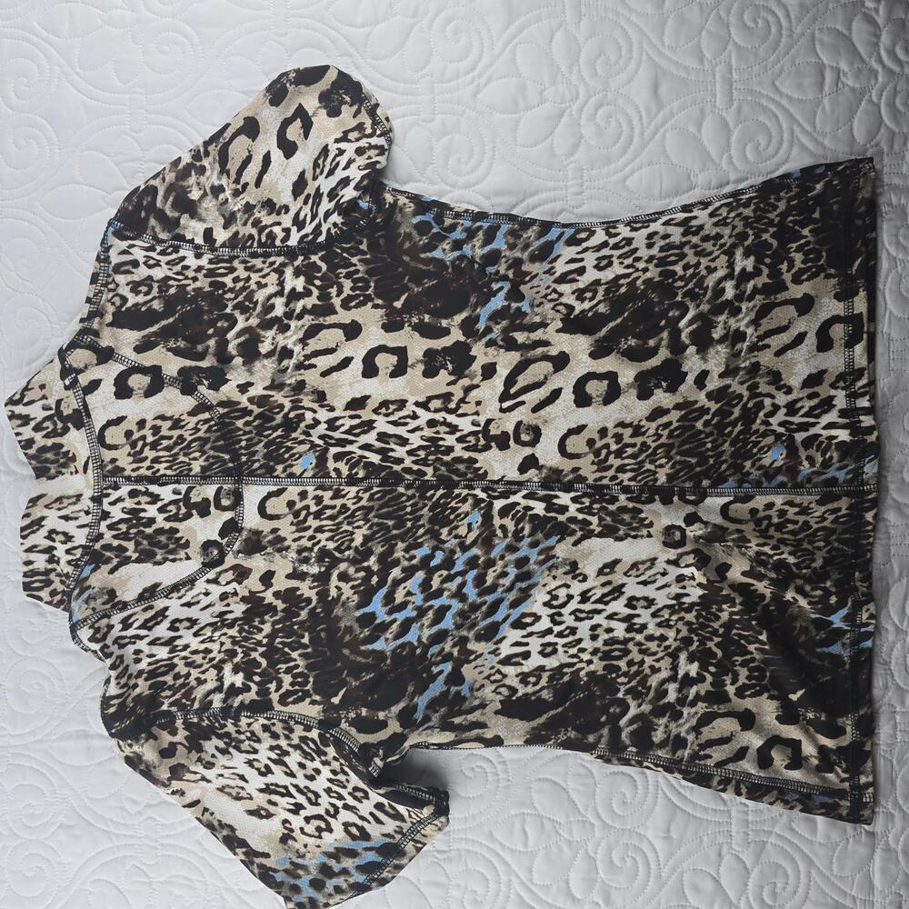 Kevan Hall Sport Leopard Print Quarter Zip Golf Top Performance Shirt size Large - Picture 6 of 7